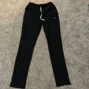 Figs black Zola skinny XS tall bottoms